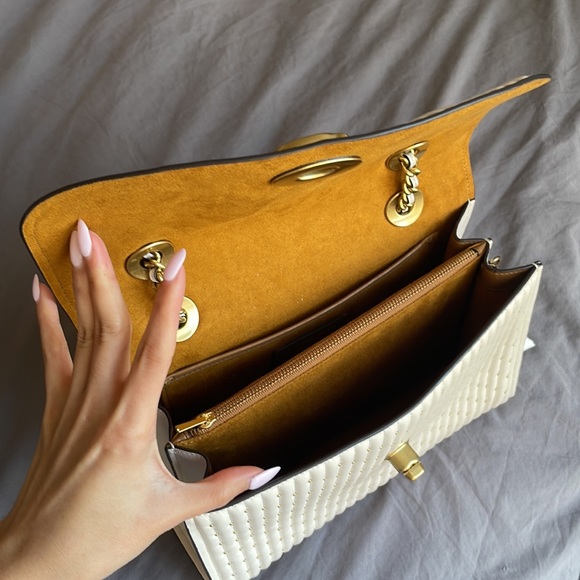 【SOLD】BrandNew Coach Parker nappa shoulder bag with beading - Picture 5 of 9